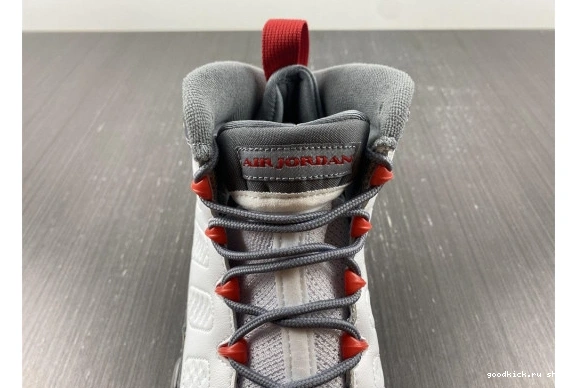 Jordan Fire Red Retro CT8019-162 9 CT8019-162 0505
